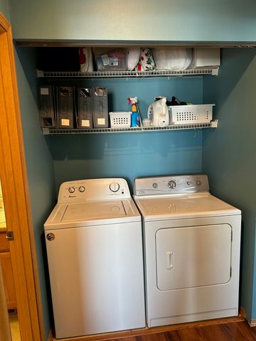 314 W Cherokee Path, Clever, MO 65631