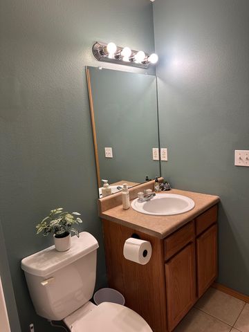 314 W Cherokee Path, Clever, MO 65631