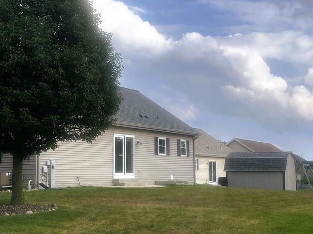 604 S Woodpine DRIVE, Elkhorn, WI 53121