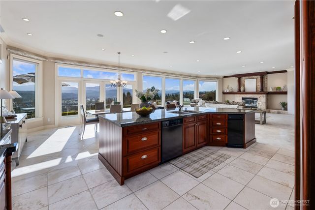 15423 136th Avenue E, Puyallup, WA 98374