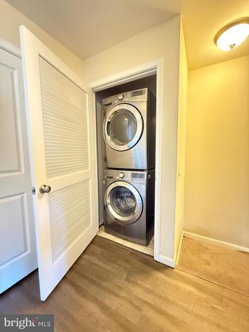 217 BUCKEYE CIR, La Plata, MD 20646