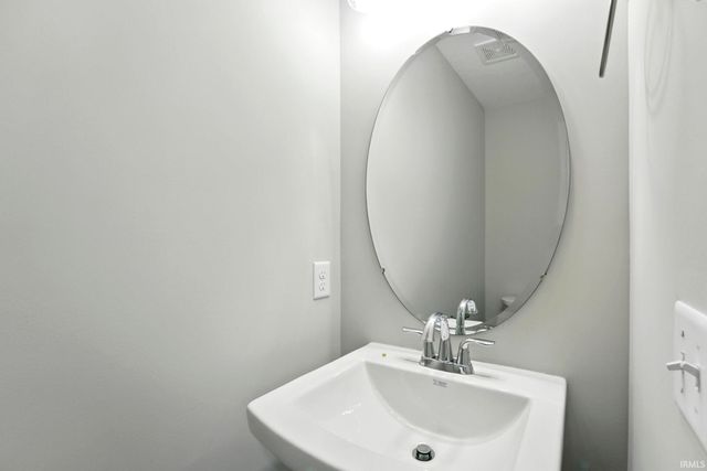 4819 Windrow Way, Fort Wayne, IN 46818