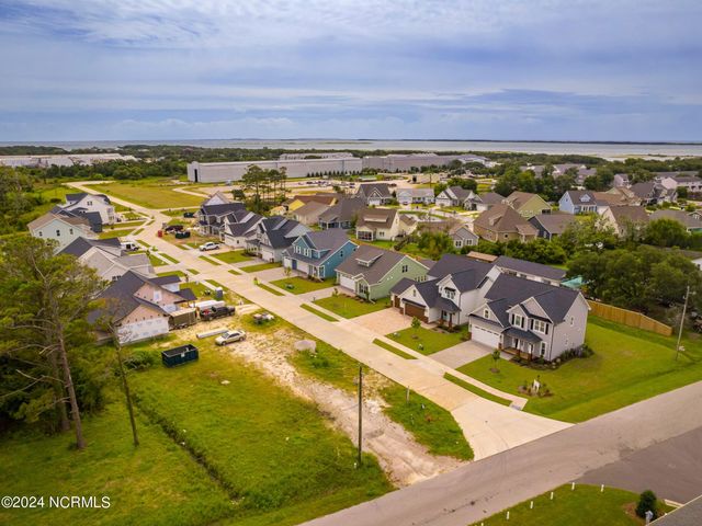 529 E Great Egret Way, Beaufort, NC 28516