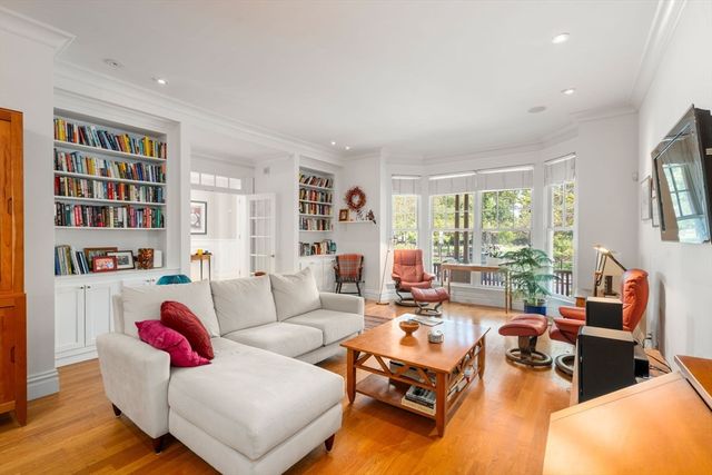 71 Magazine St 1, Cambridge, MA 02139
