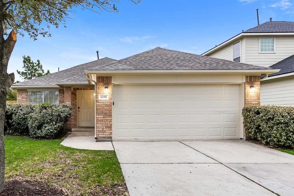 16102 Majestic Glen Lane, Houston, TX 77073