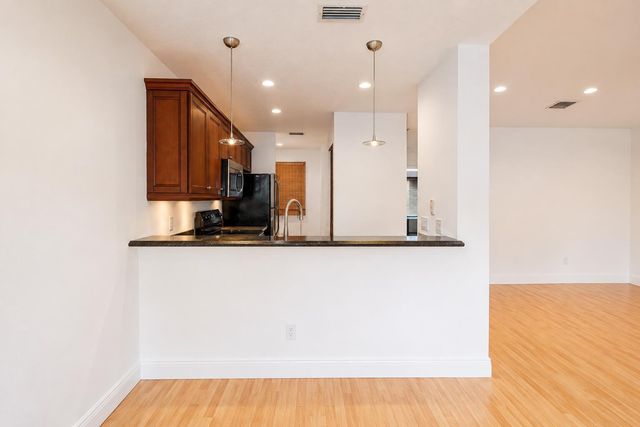 954 Coral Club Drive 954, Coral Springs, FL 33071