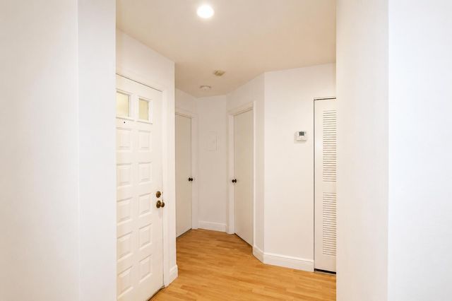 954 Coral Club Drive 954, Coral Springs, FL 33071