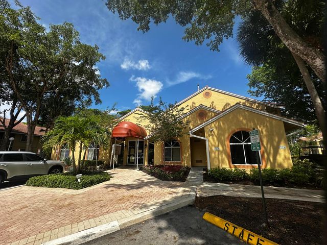 954 Coral Club Drive 954, Coral Springs, FL 33071