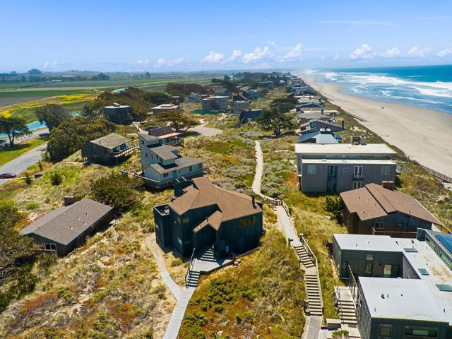 66 Avocet Circle, Watsonville, CA 95076