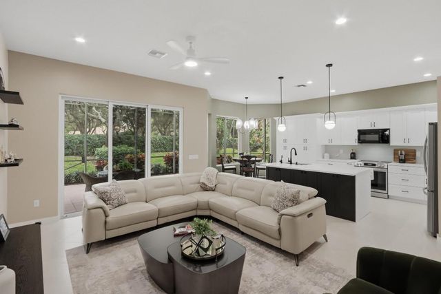 11480 Kanapali Lane, Boynton Beach, FL 33437