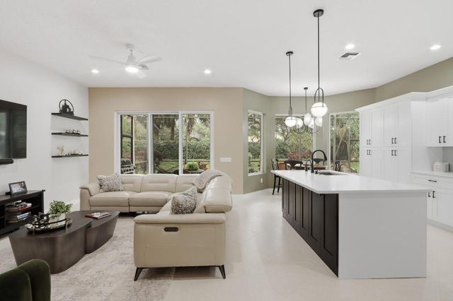 11480 Kanapali Lane, Boynton Beach, FL 33437