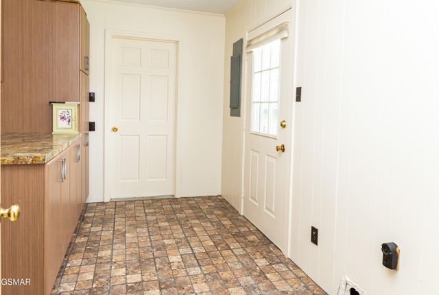 302 Park View Circle, Pigeon Forge, TN 37863