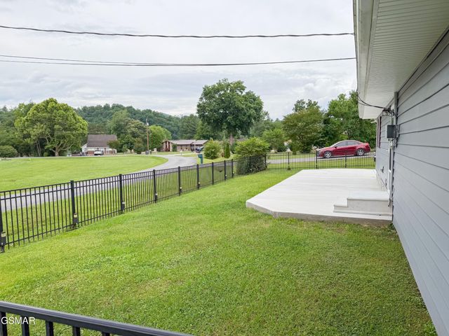 302 Park View Circle, Pigeon Forge, TN 37863