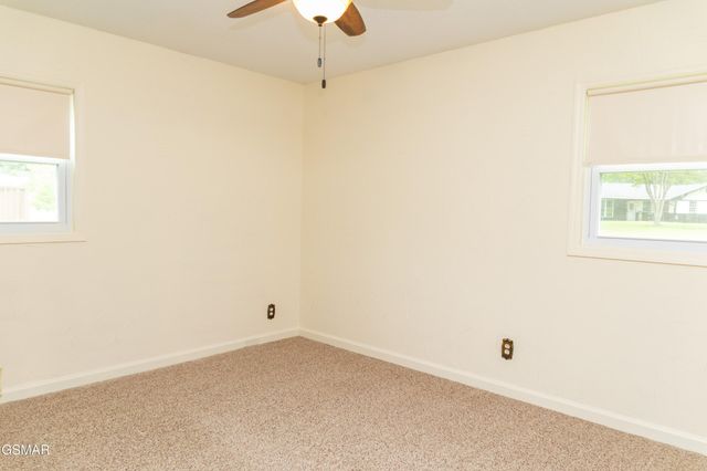 302 Park View Circle, Pigeon Forge, TN 37863