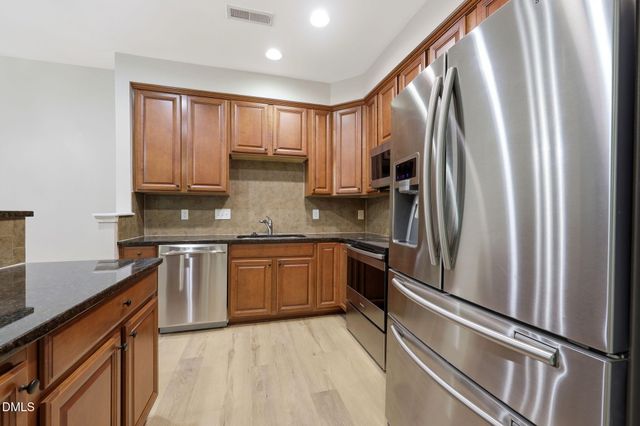 476 Panorama View Loop, Cary, NC 27519