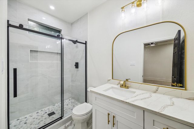 228 Lenox Street, Houston, TX 77011