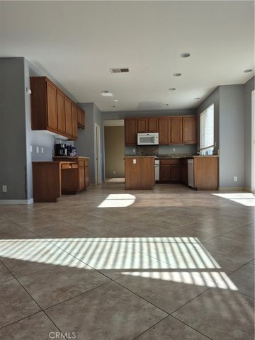 28841 Tonya, Murrieta, CA 92563