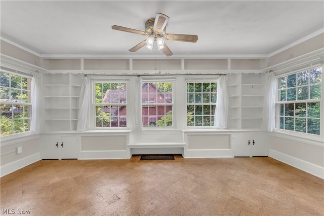 748 Evergreen Drive, Akron, OH 44303