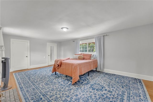 748 Evergreen Drive, Akron, OH 44303