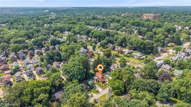 748 Evergreen Drive, Akron, OH 44303