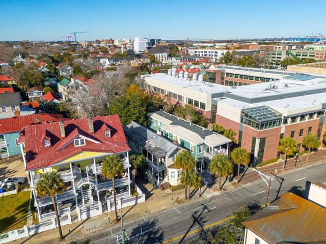 208 Calhoun Street, Charleston, SC 29401