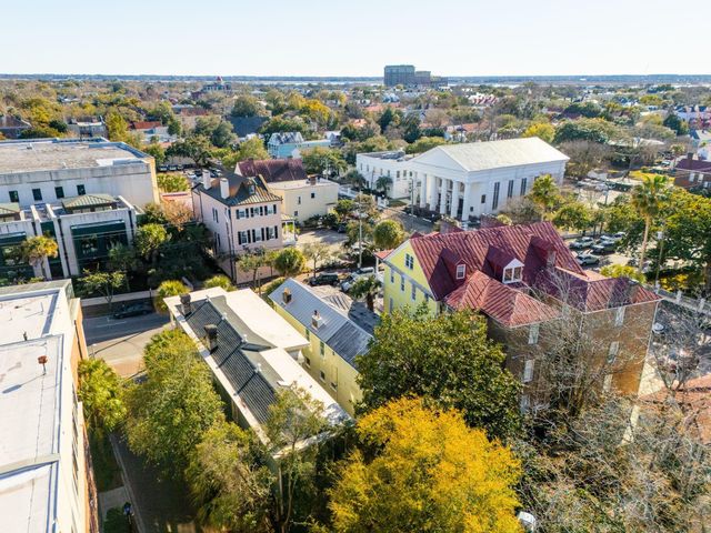 208 Calhoun Street, Charleston, SC 29401