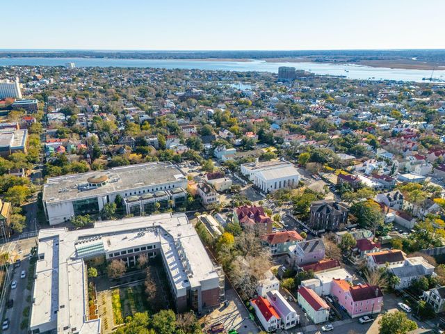 208 Calhoun Street, Charleston, SC 29401