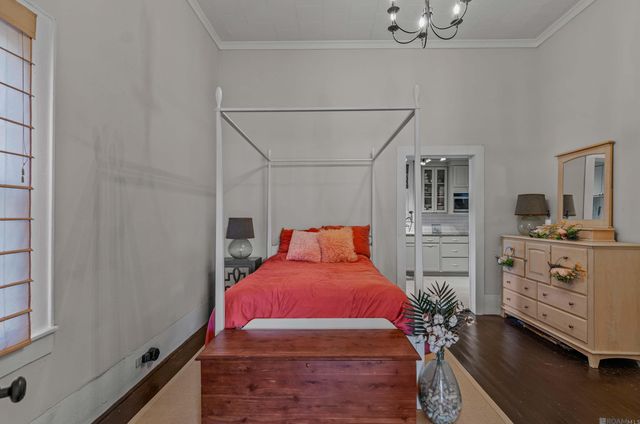 107 Chetimatches St, Donaldsonville, LA 70346