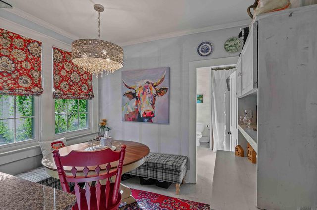 107 Chetimatches St, Donaldsonville, LA 70346