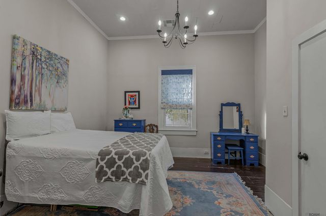 107 Chetimatches St, Donaldsonville, LA 70346