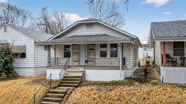 5220 Dewey Avenue, St Louis, MO 63116