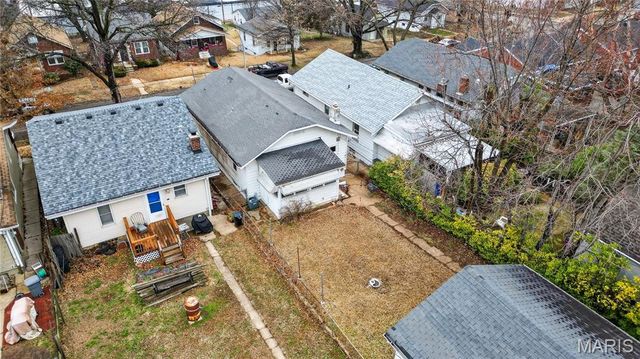 5220 Dewey Avenue, St Louis, MO 63116