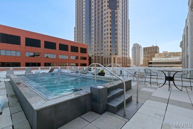 314 N Broadway 1401, St Louis, MO 63102