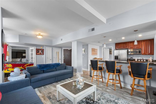 314 N Broadway 1401, St Louis, MO 63102