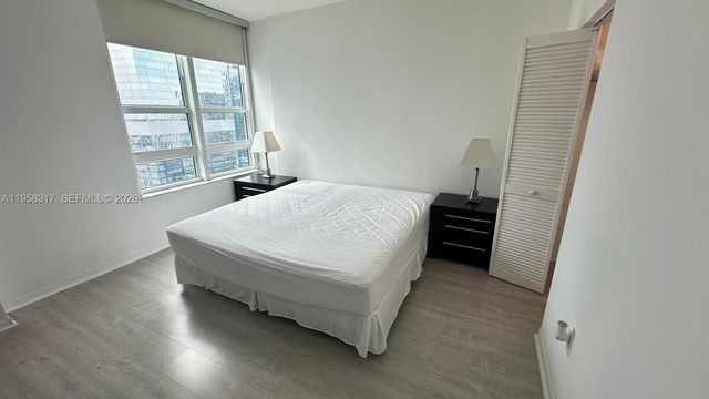 951 Brickell Ave 3509, Miami, FL 33131