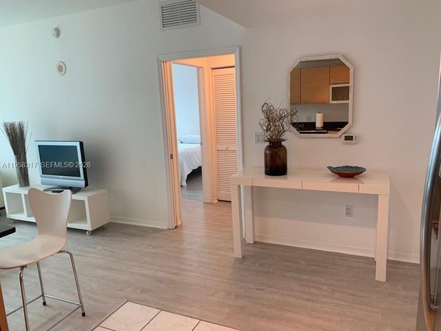 951 Brickell Ave 3509, Miami, FL 33131