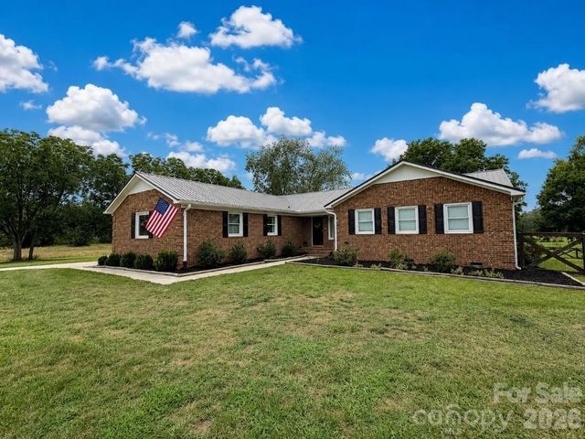 5718 White Store Road, Wingate, NC 28174