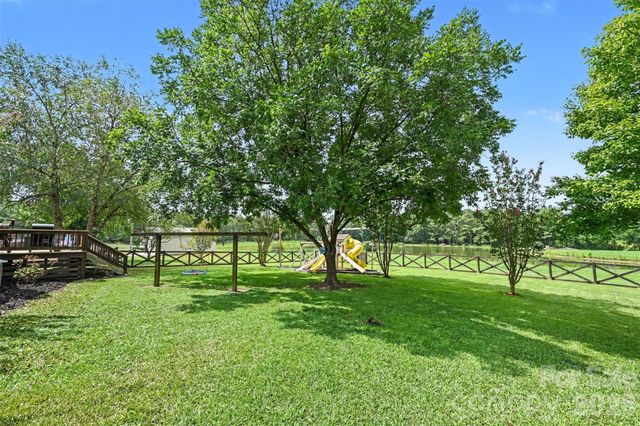 5718 White Store Road, Wingate, NC 28174