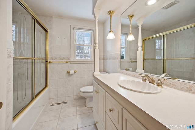 193 Plainfield Drive, Watertown, CT 06779