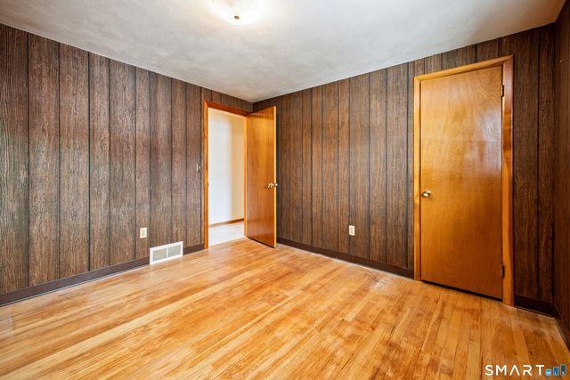 193 Plainfield Drive, Watertown, CT 06779