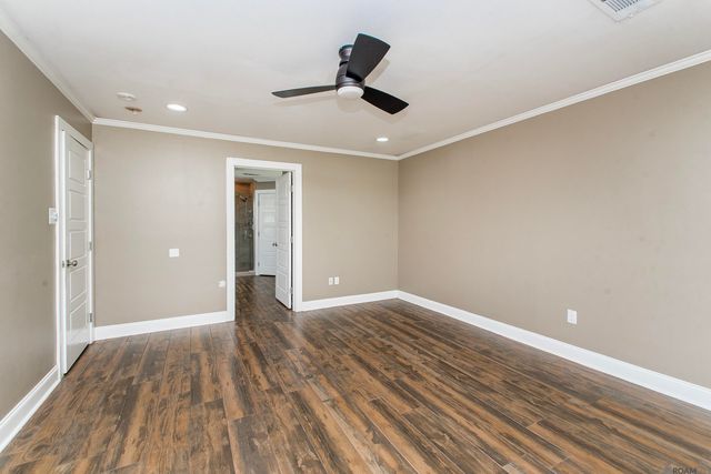 23621 Southpoint Dr, Denham Springs, LA 70726
