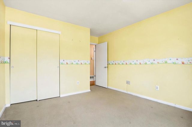 444 BROWN BRIAR CIR, Horsham, PA 19044