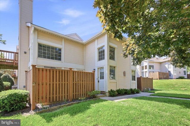 444 BROWN BRIAR CIR, Horsham, PA 19044