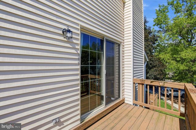 444 BROWN BRIAR CIR, Horsham, PA 19044
