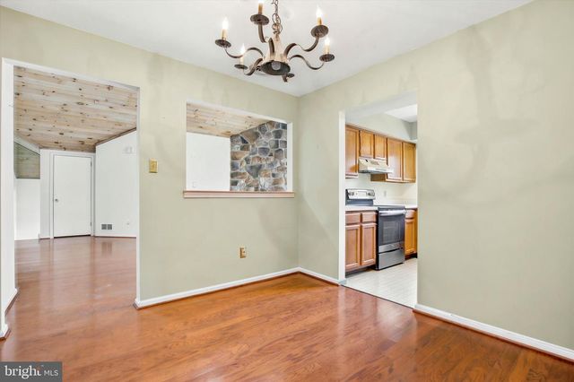 444 BROWN BRIAR CIR, Horsham, PA 19044