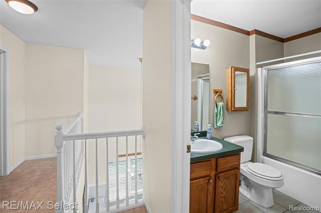 4449 Pondview Drive, Swartz Creek, MI 48473