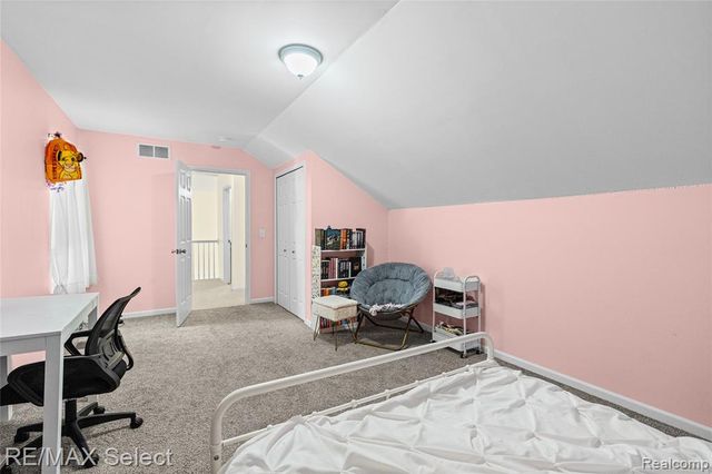 4449 Pondview Drive, Swartz Creek, MI 48473