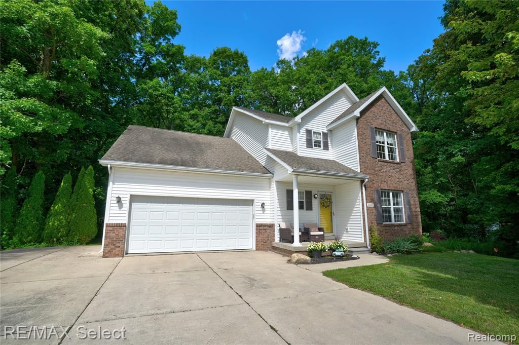 4449 Pondview Drive, Swartz Creek, MI 48473