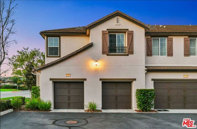 28667 Pietro Drive, Valencia, CA 91354
