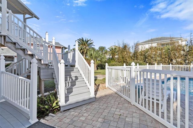 7 MAHOE DRIVE S, Palm Coast, FL 32137